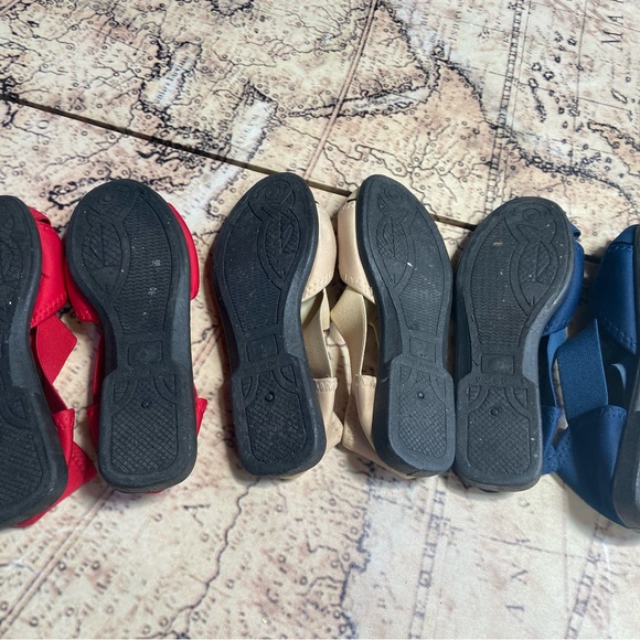 Lot of 3 pairs Dr. Leonard's Spandex Sandals Women's Red Tan and Navy Size 8M - Picture 2 of 3